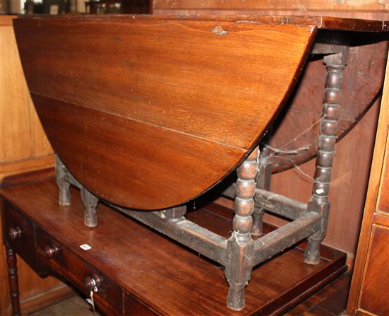 Large oak gateleg table